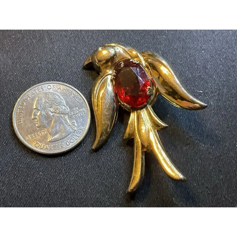 Vintage Coro Pegasus Red Jelly Belly Gilt Gold Tone Bird Brooch
